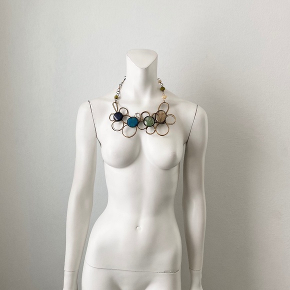 NEW, Brazilian Statement Necklace - Picture 4 of 5